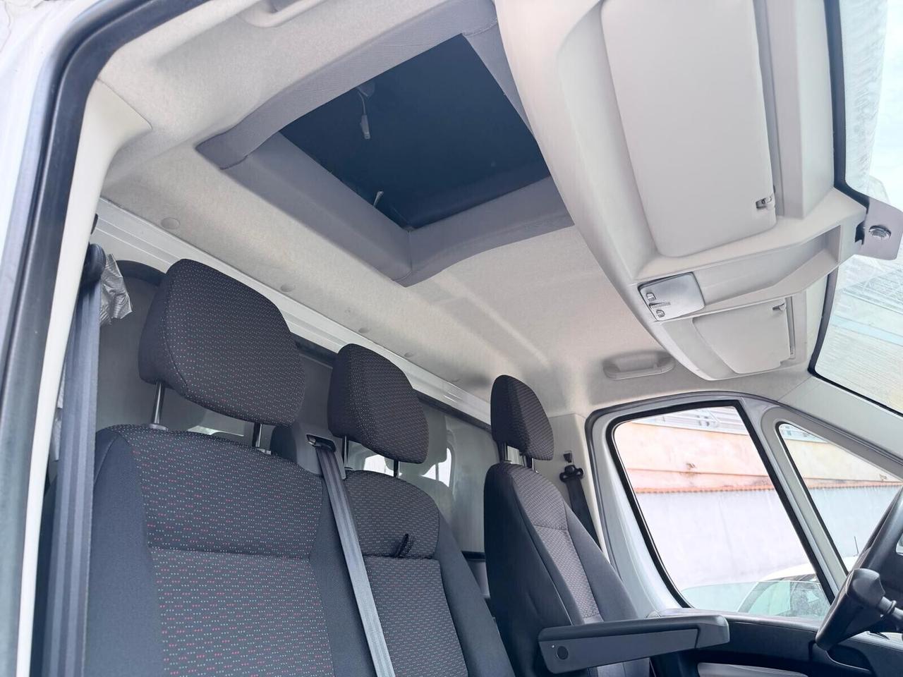 Peugeot BOXER CON CENTINA TELONE E POSTO LETTO