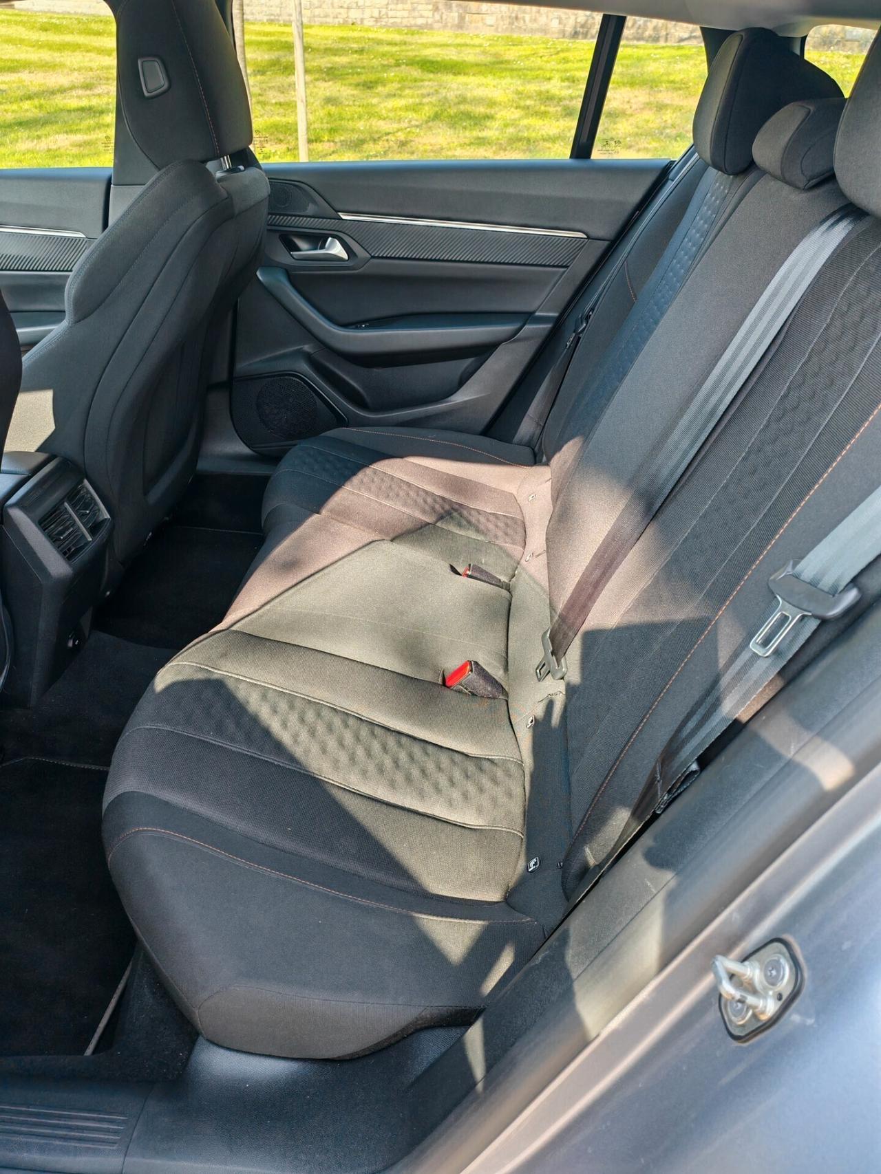 Peugeot 508 BlueHDi 160 Stop&Start EAT8 Business