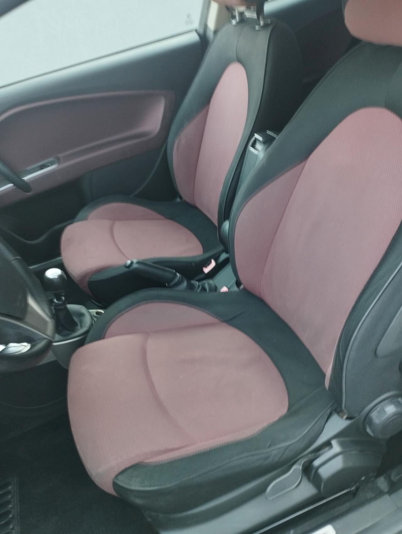 Alfa Romeo MiTo 1.3 JTDm-2 95 CV S&S Distinctive Premium Pack
