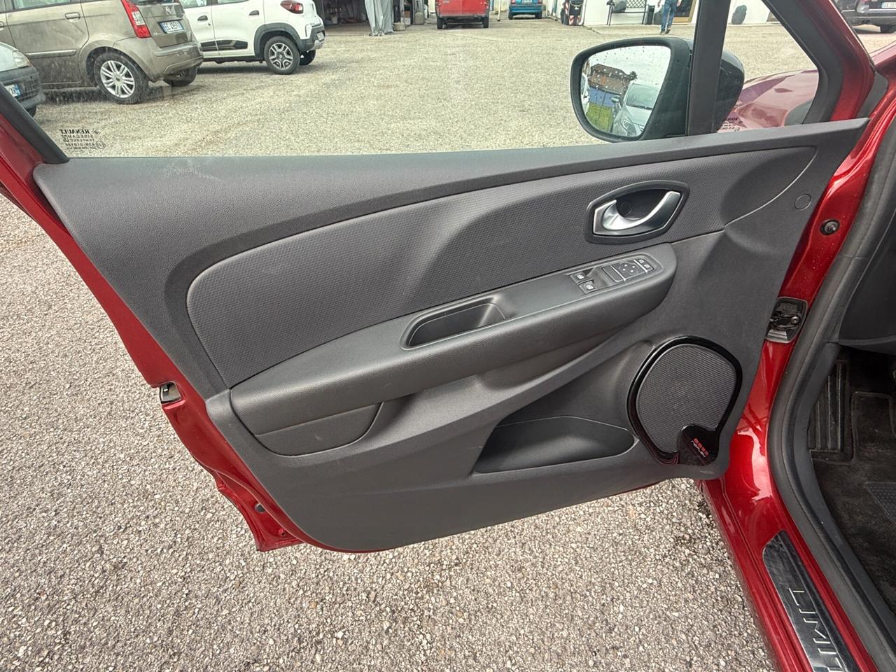 Renault Clio Sporter 1.2 75CV Intens