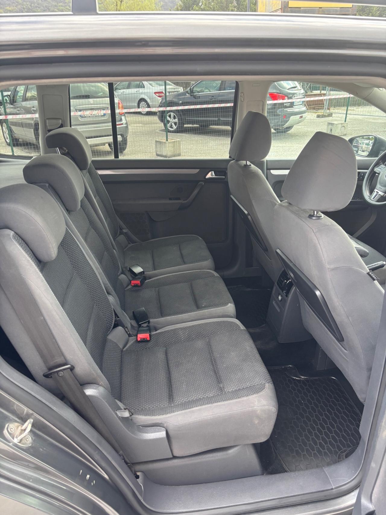 Volkswagen Touran 1.4TSI HIGHLINE Ecofuel