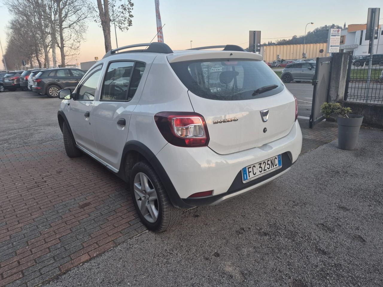 Dacia Stepway 1.5 dCi 90CV S&S E6B -- UNIPROPR.!!!