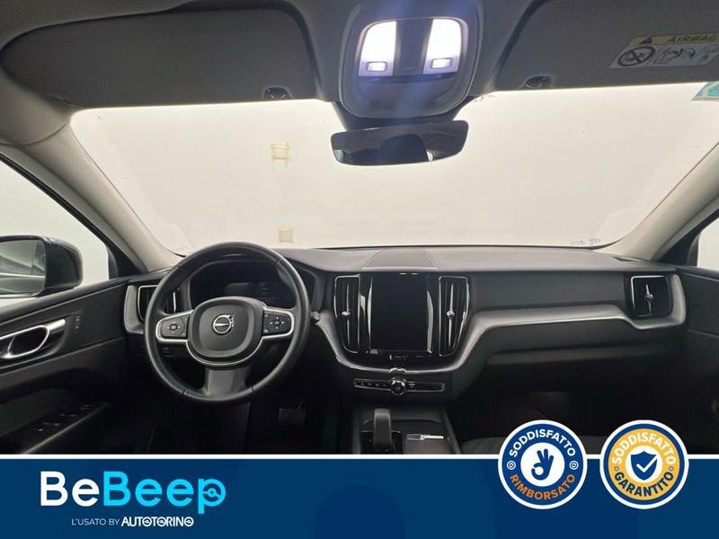 Volvo XC60 2.0 B4 MOMENTUM AWD AUTO