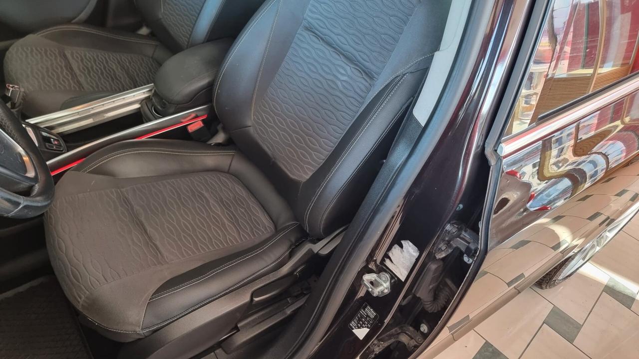 Opel Zafira Tourer 2.0 CDTI 130cv cosmo