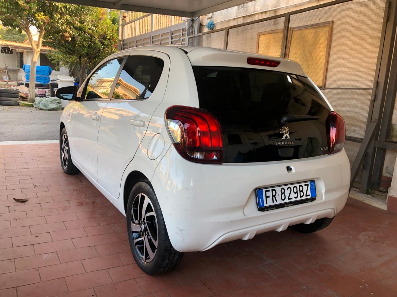 Peugeot 108 VTi 72 5 porte Style