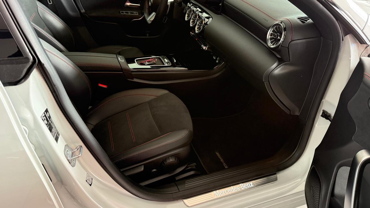 MERCEDES CLA 200 D PREMIUM AMG TETTO