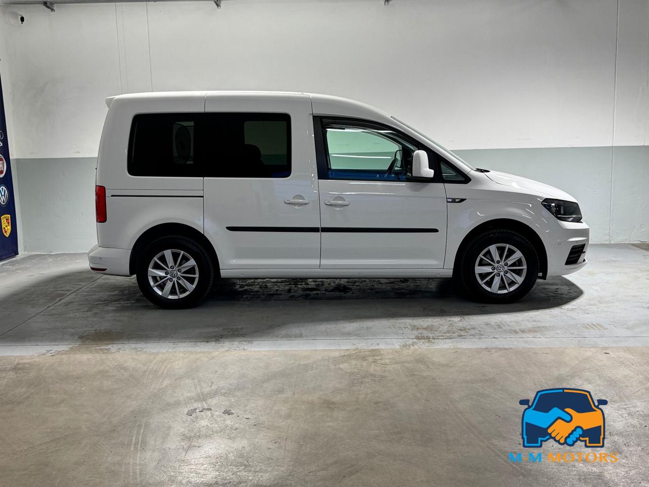 Volkswagen Caddy TREND 1.0 TSI 102CV gancio traino