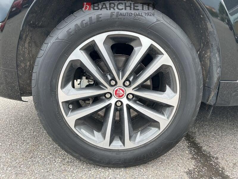 Jaguar F-Pace (X761) 2.0 D 204 CV AWD AUT. R-DYNAMIC S
