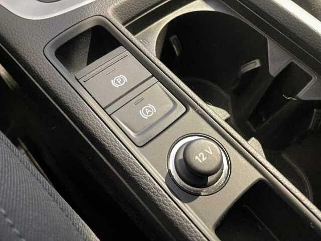 Audi Q3 1.5TFSI 150CV S-tronic S-line (MHEV) - IVA ESPOSTA
