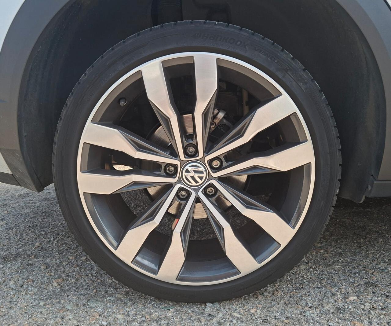 Volkswagen T-Roc 1.6 TDI R-LINE 116 cv