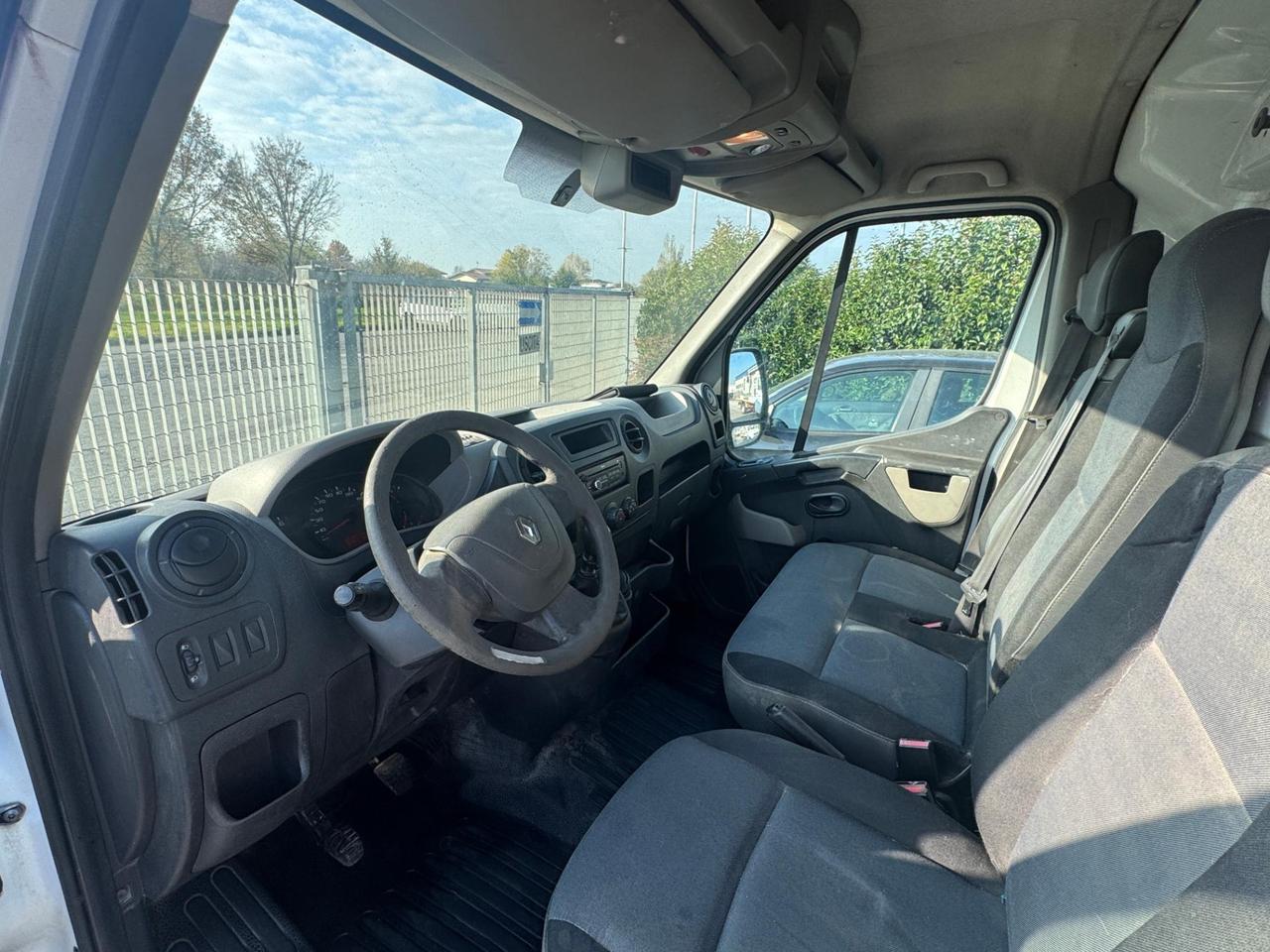 RENAULT Master prezzo + iva 22% T35 2.3 dci 125cv L2H2 E5