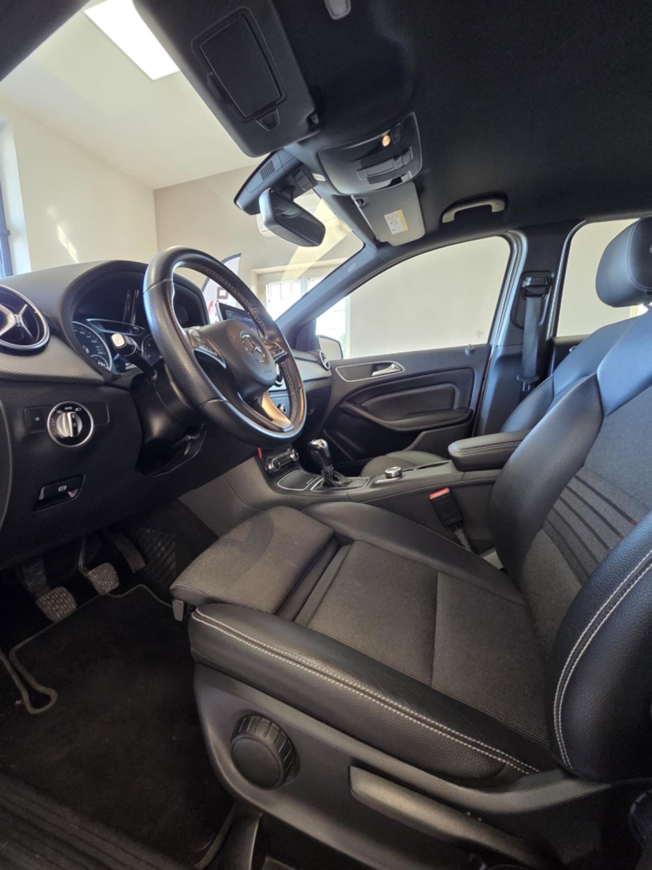 Mercedes-benz B 180 AMG