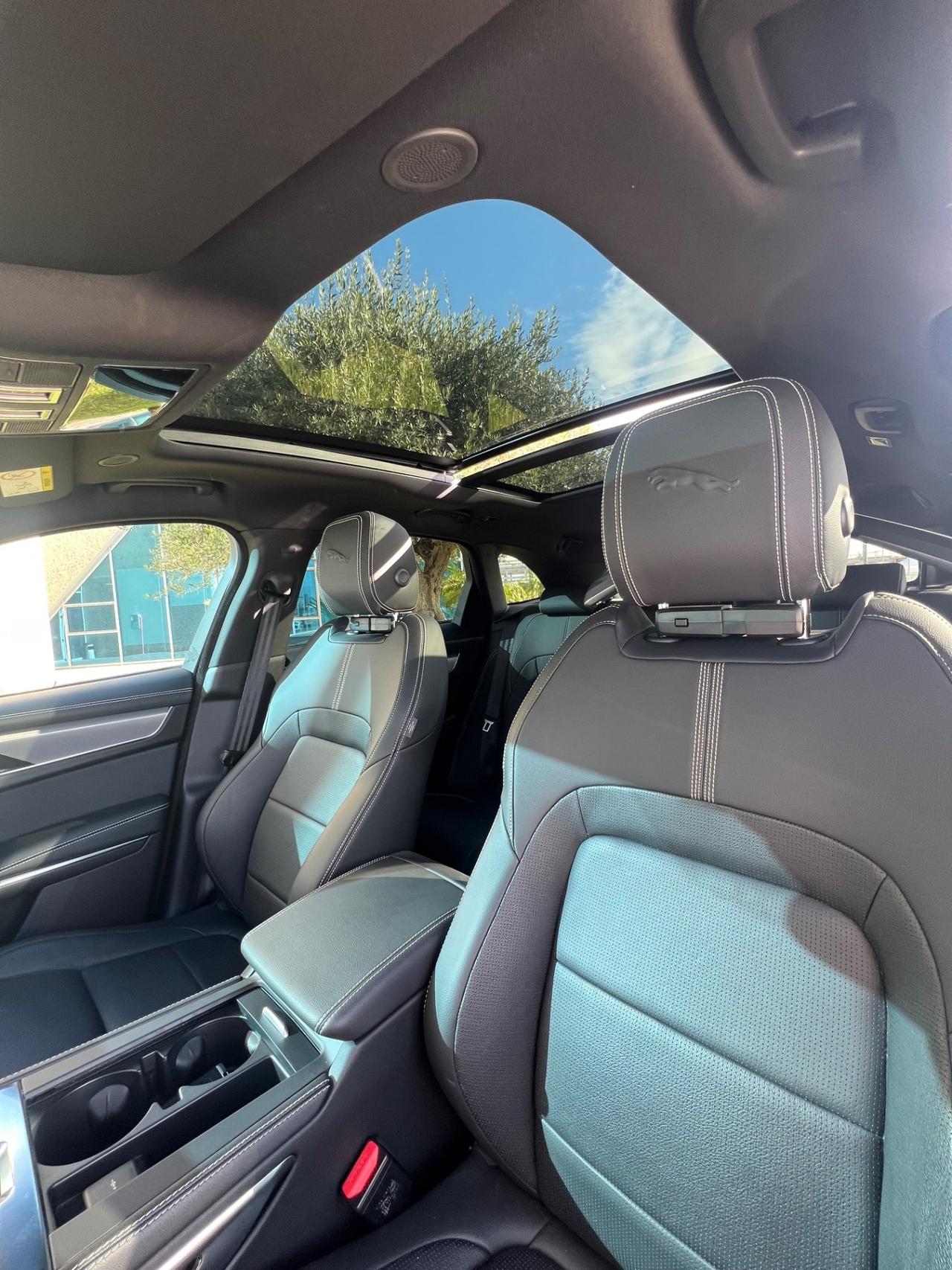 Jaguar F-Pace 2.0 D 204 CV AWD aut. R-Dynamic SE SUPER OFFERTA T-STOCK