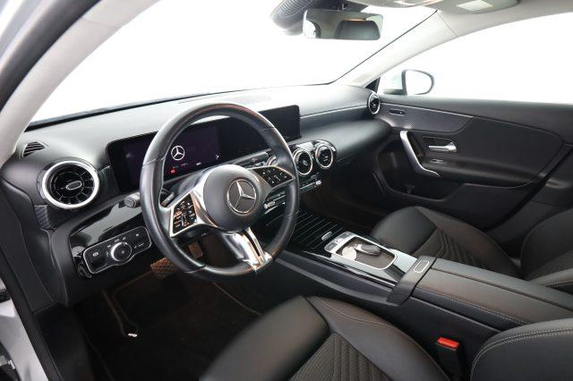 MERCEDES-BENZ A 180 A 180 d Automatic Progressive Advanced