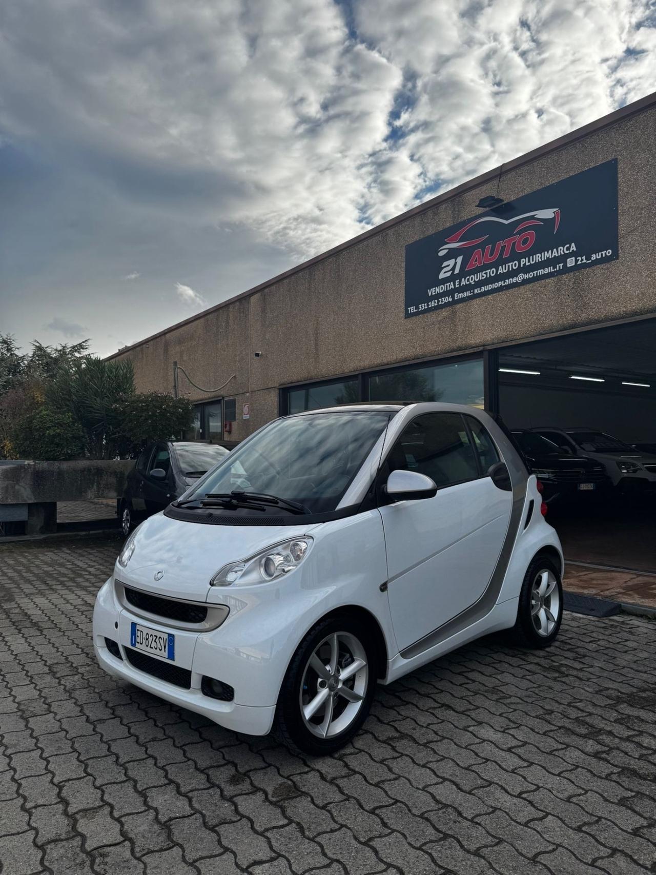 Smart ForTwo 1000 52 kW coupé passion