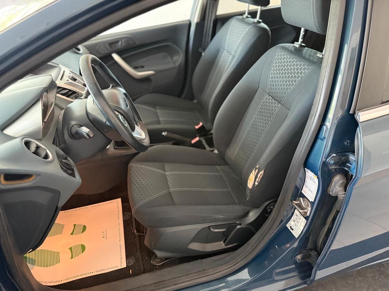 Ford Fiesta 1.4 TDCi 5p. Titanium