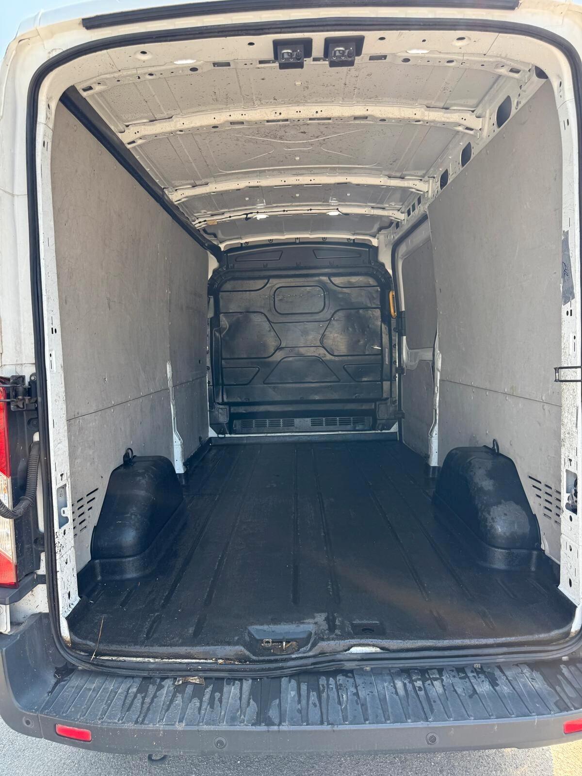 Ford Transit 330 2.0TDCi EcoBlue 130CV PL-TM Furgone Trend