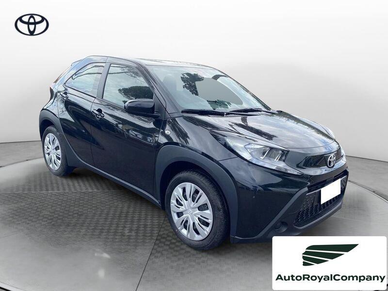 Toyota Aygo X Aygo X 1.0 VVT-i 72 CV 5 porte Active km 0
