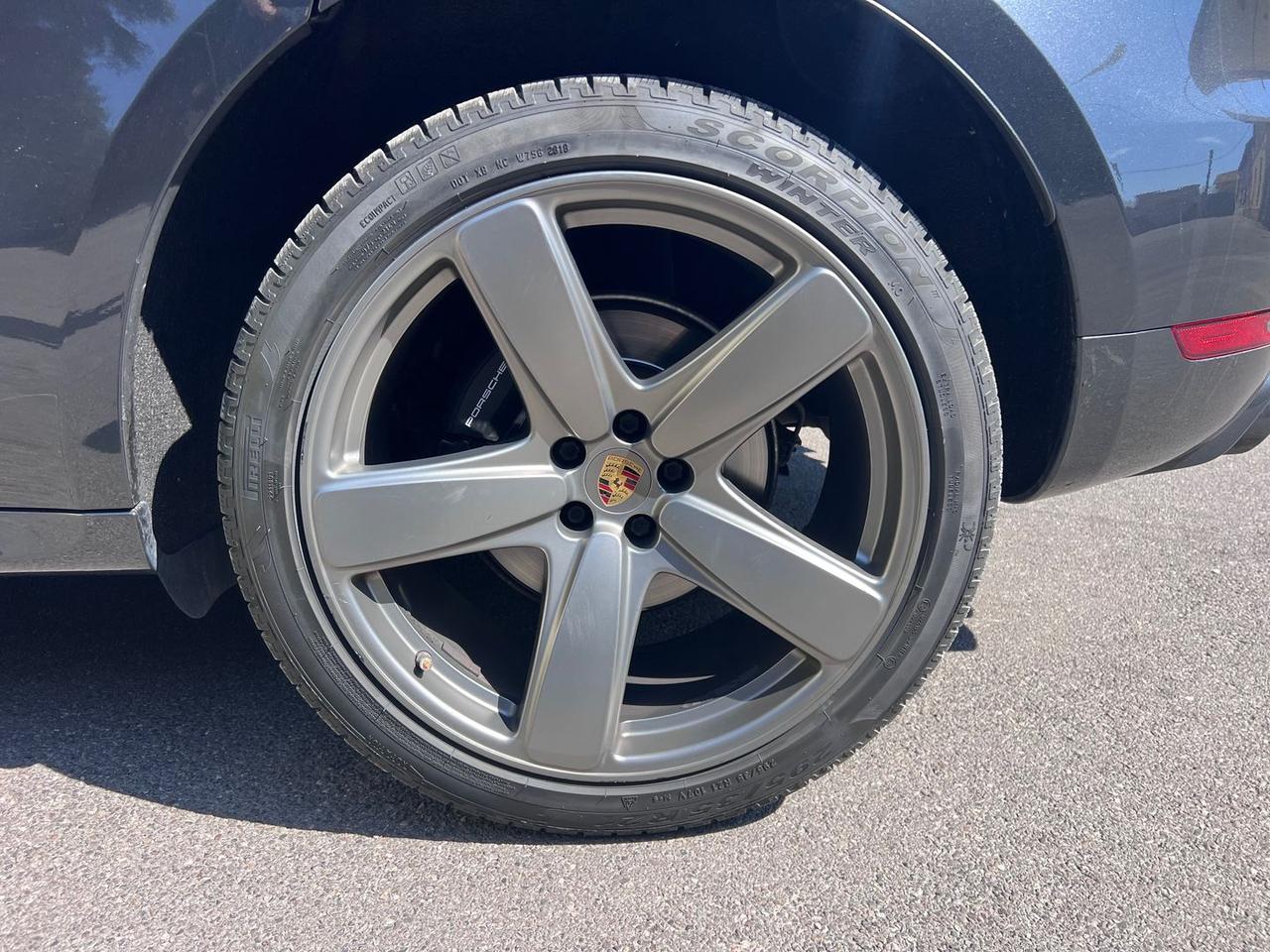 Porsche Macan 2.0 #10291