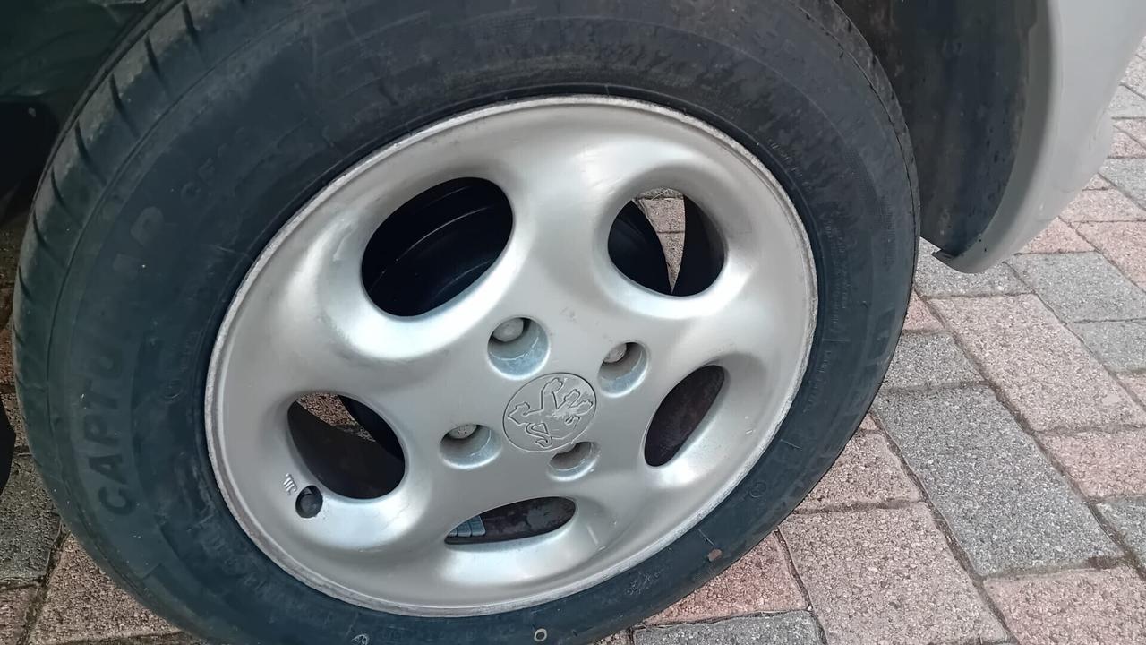 Peugeot 206 1.4 HDi 5p. XR