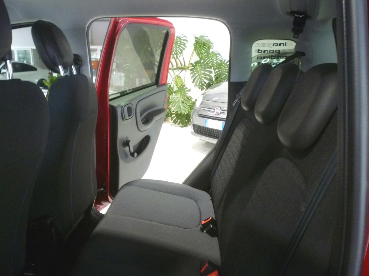 FIAT Panda 1.0 Hybrid 70 CV KM0 Cross "Pandina" ROSSO 2024