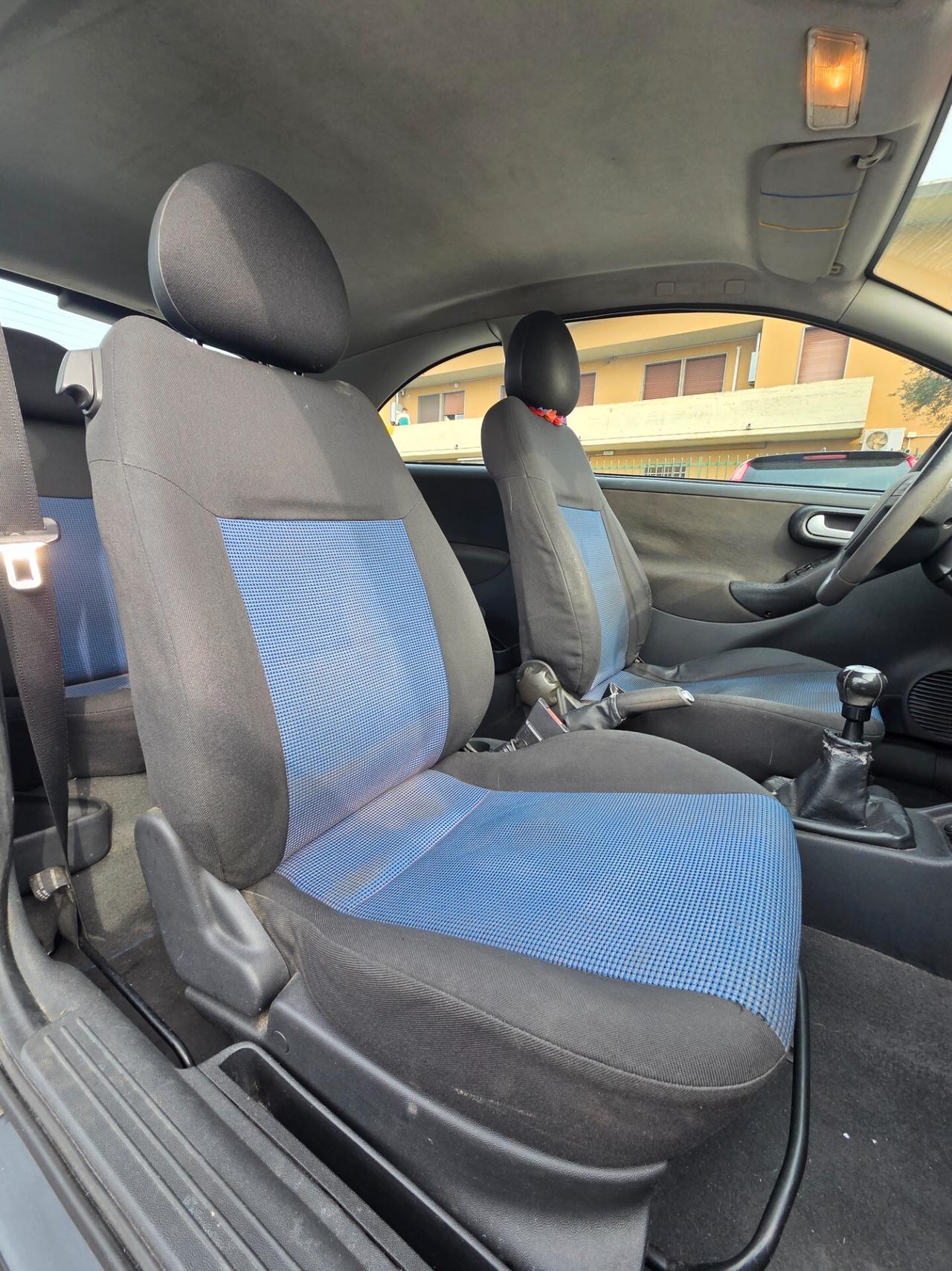 Opel Corsa 1.2i 16V cat 3 porte Sport