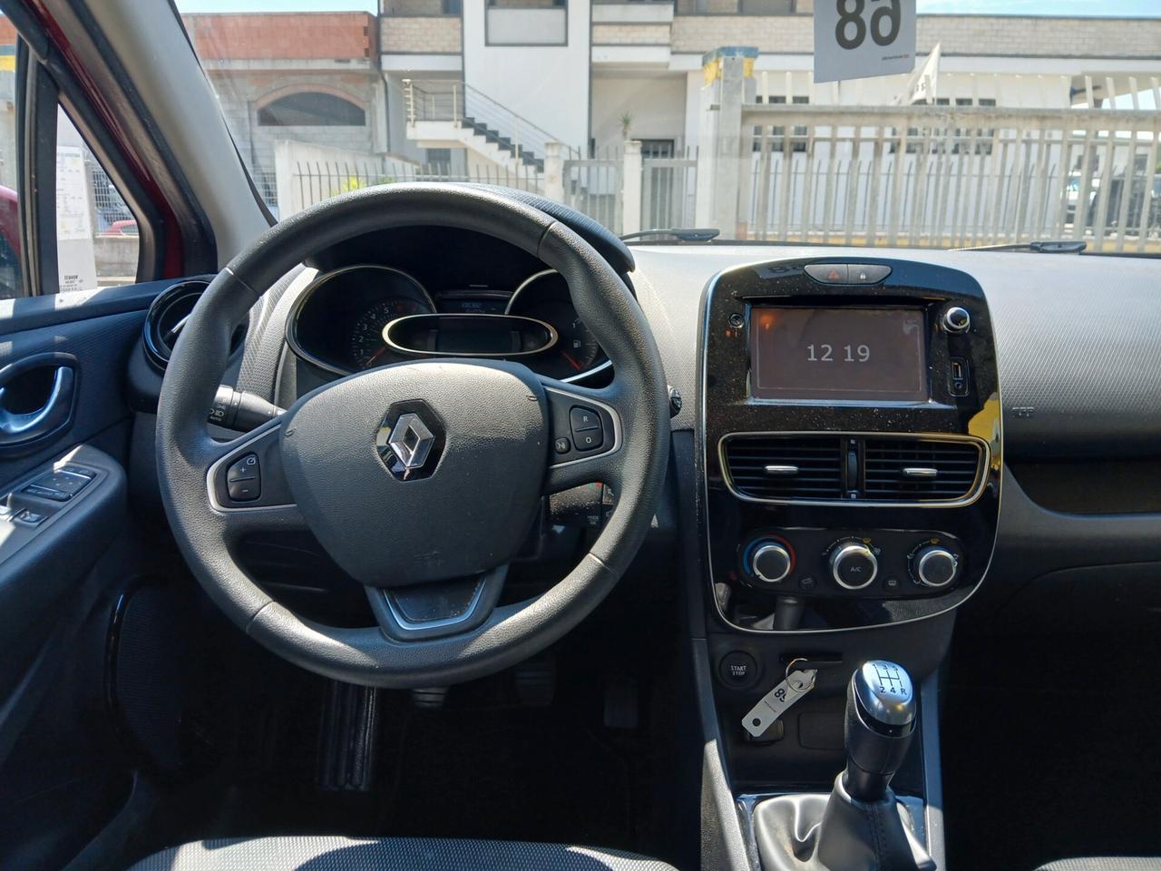 RENAULT Clio Intens 1.200 16v 75cv Km108.000