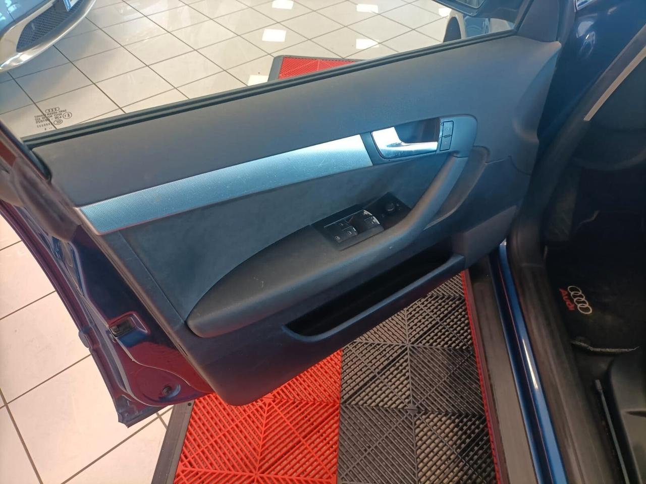 Audi A3 2.0 16V FSI tiptronic Ambition