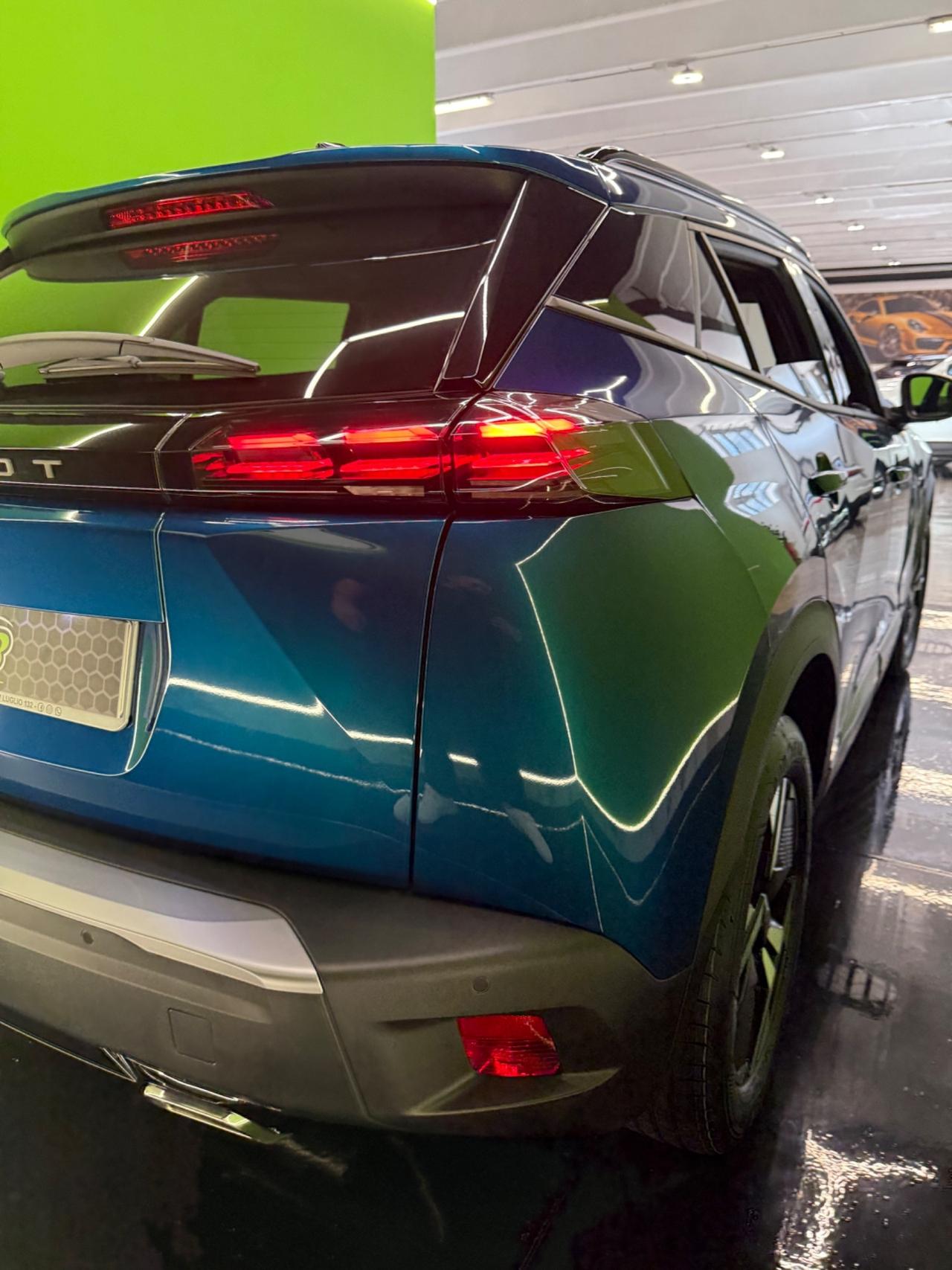 Peugeot 2008 PureTech 130 S&S EAT8 Allure