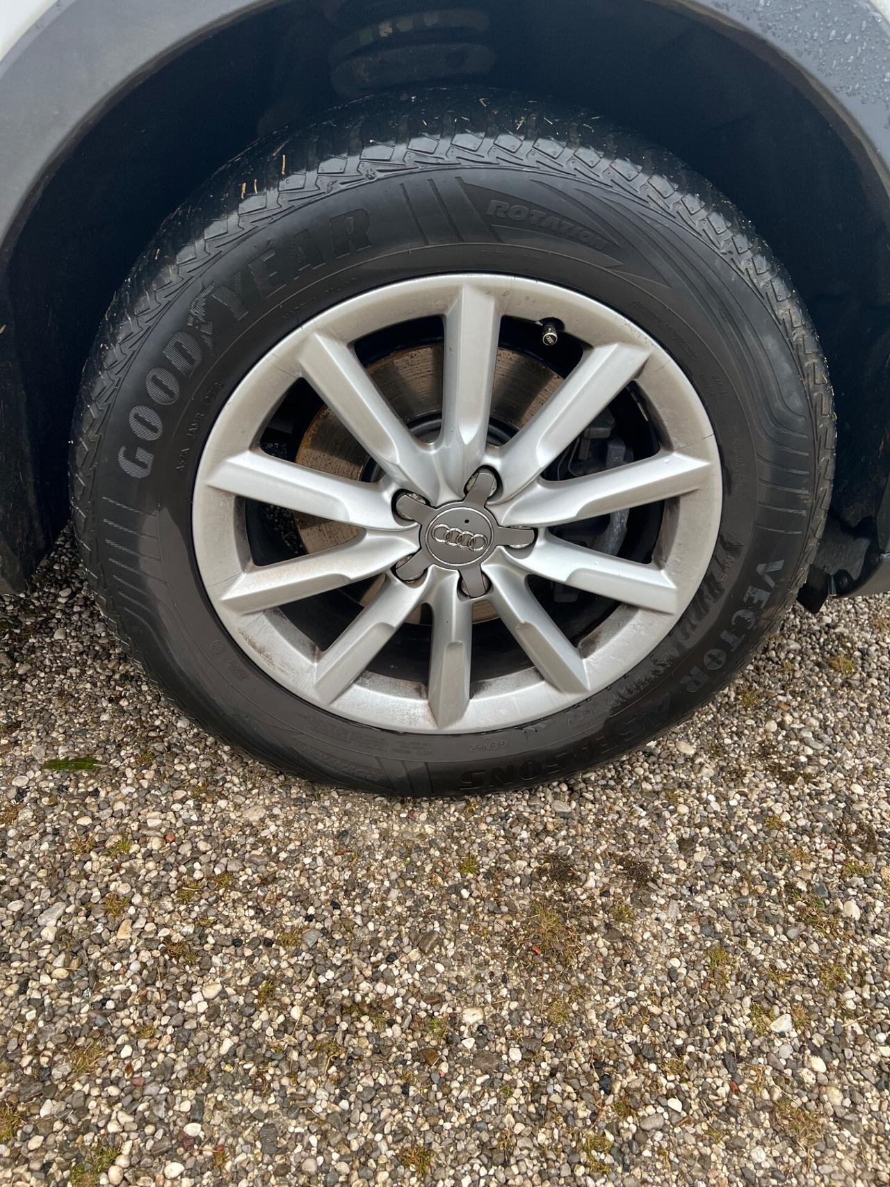 Audi Q3 2.0 TDI quattro FINANZIABILE