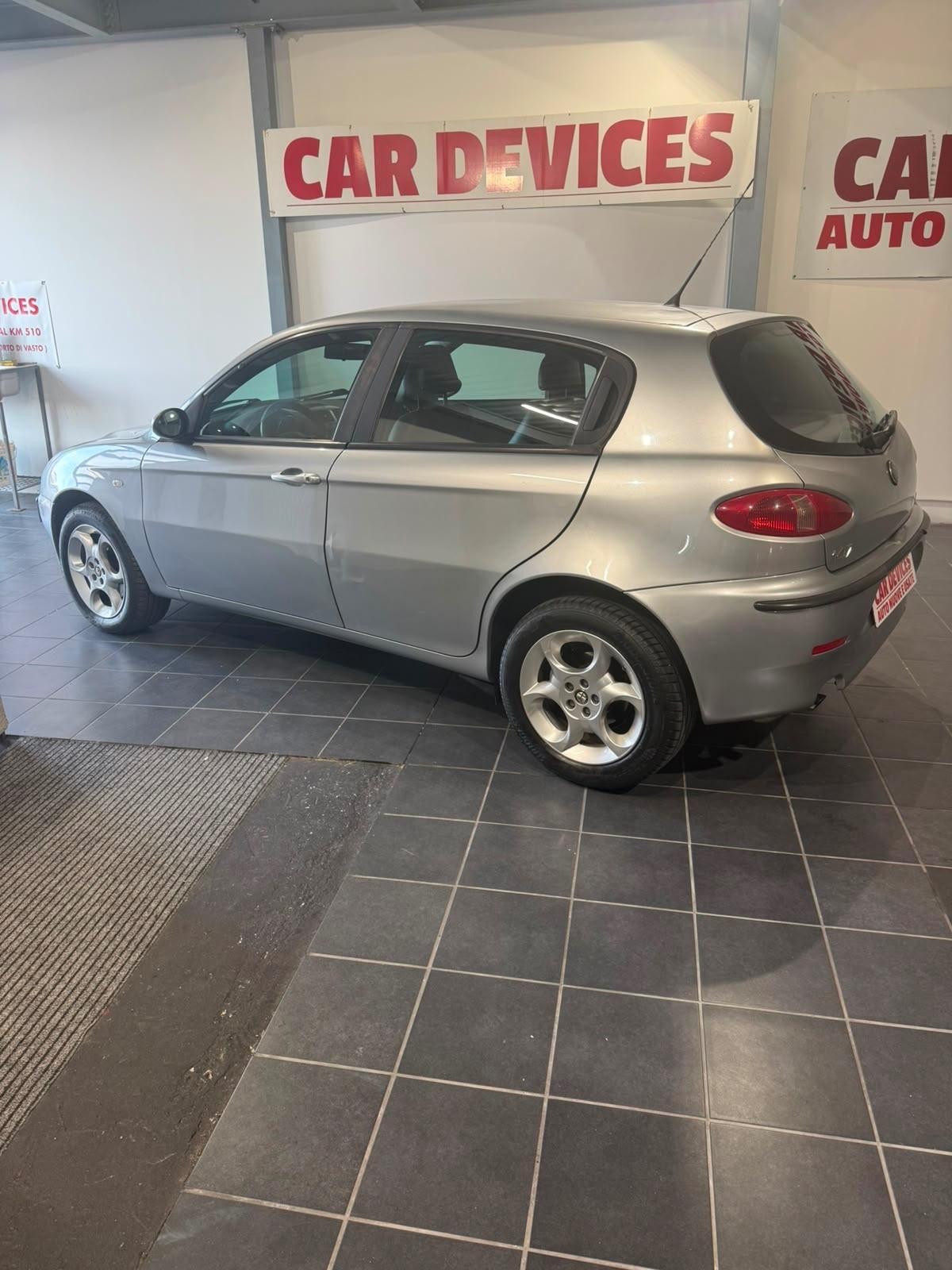 Alfa Romeo 147 1.9 JTD (116CV) NEOPATENTATI