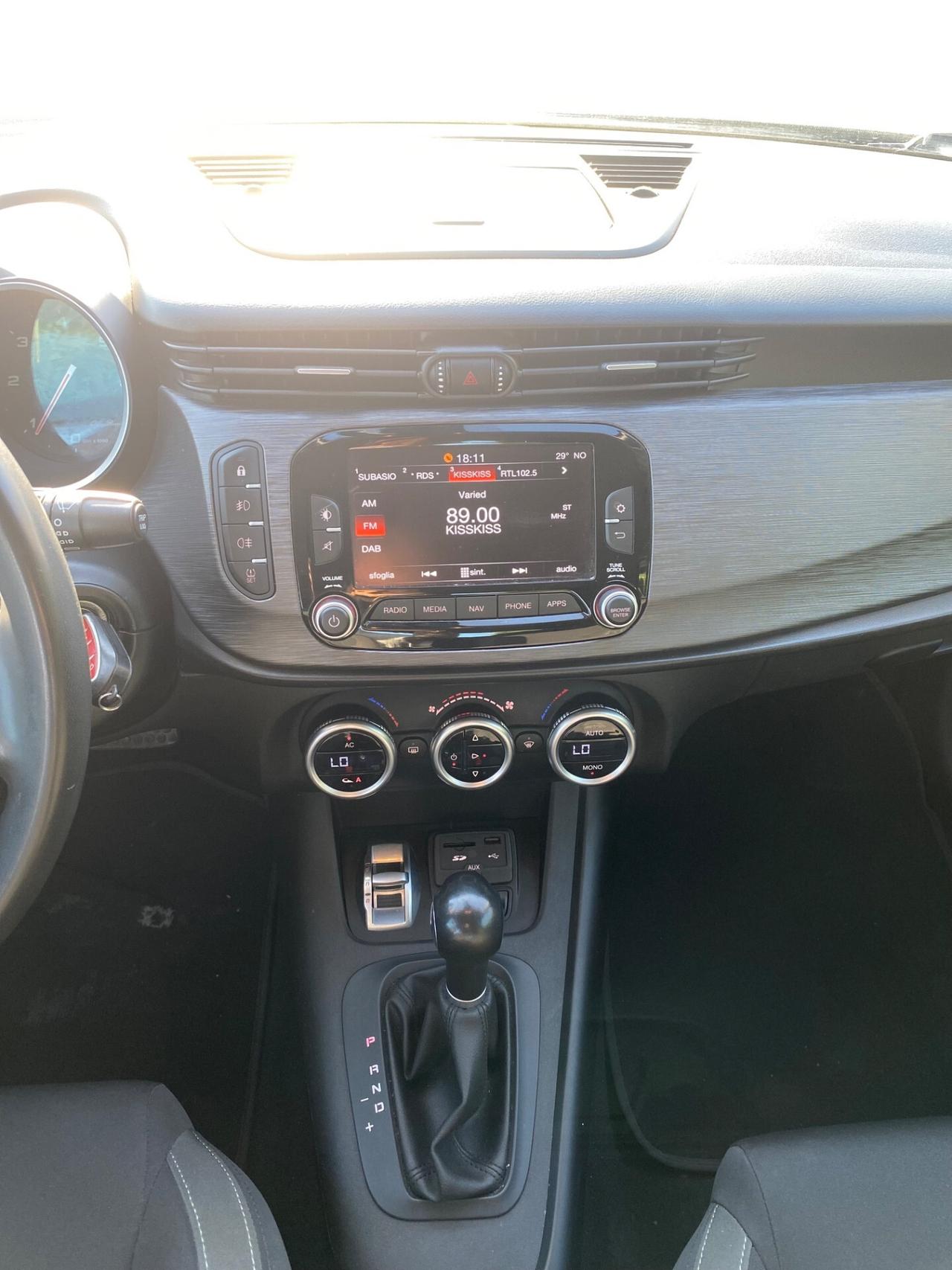 Alfa Romeo Giulietta 1.6 JTDm TCT 120 CV Business