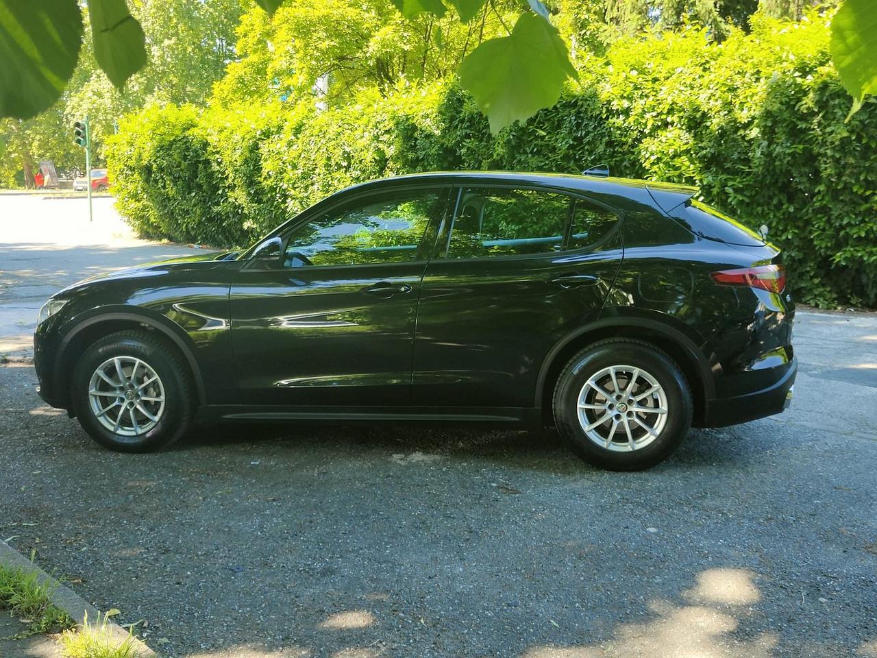 Alfa Romeo Stelvio 2.2 TD Business Q4 190 #10819