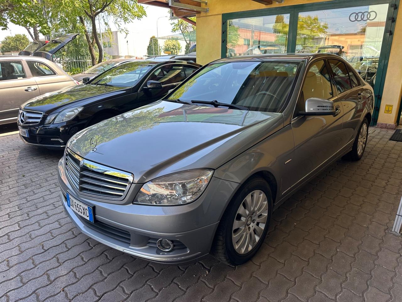 Mercedes-benz C 220 CDI BlueEFFICIENCY Elegance