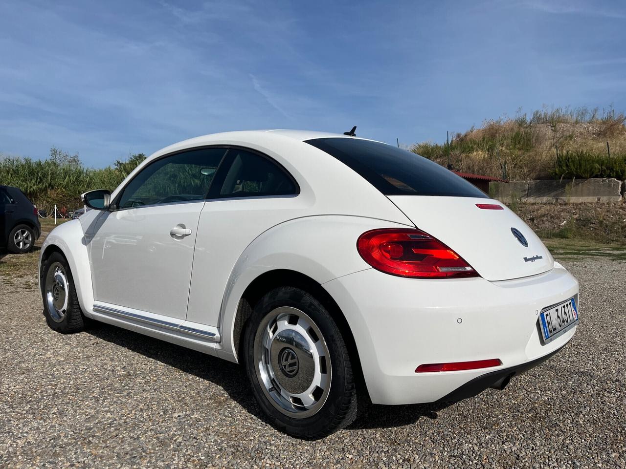 Volkswagen Maggiolino 1.6 TDI Design