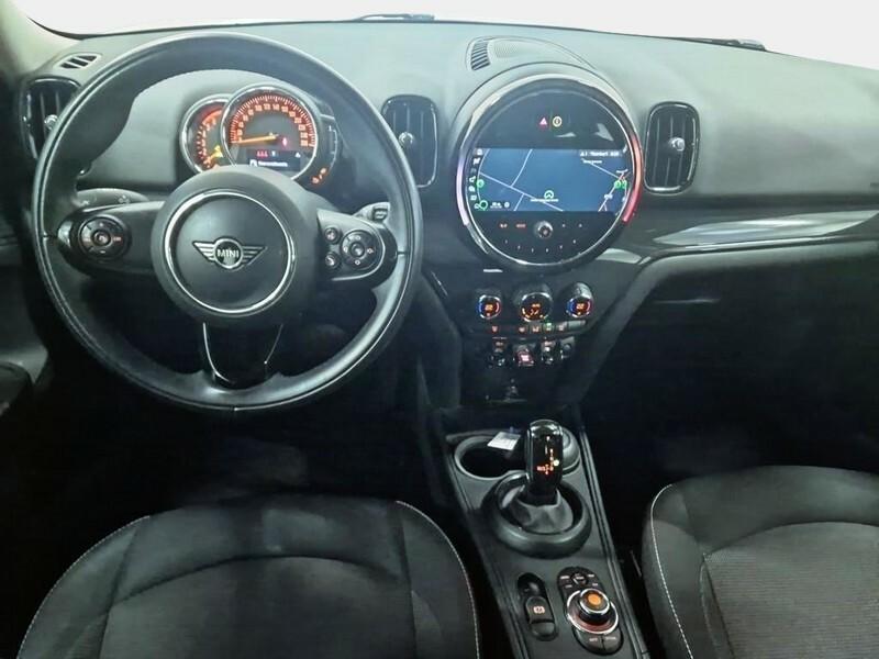 MINI ONE D COUNTRYMAN BUSINESS AUTOM DCT 5 PORTE BERLINA
