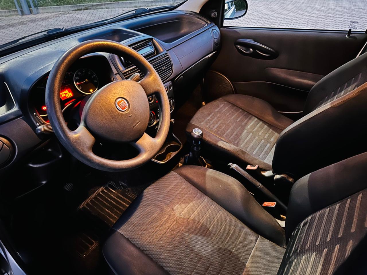 Fiat Punto Classic 1.2 5 porte Dynamic 44 KW