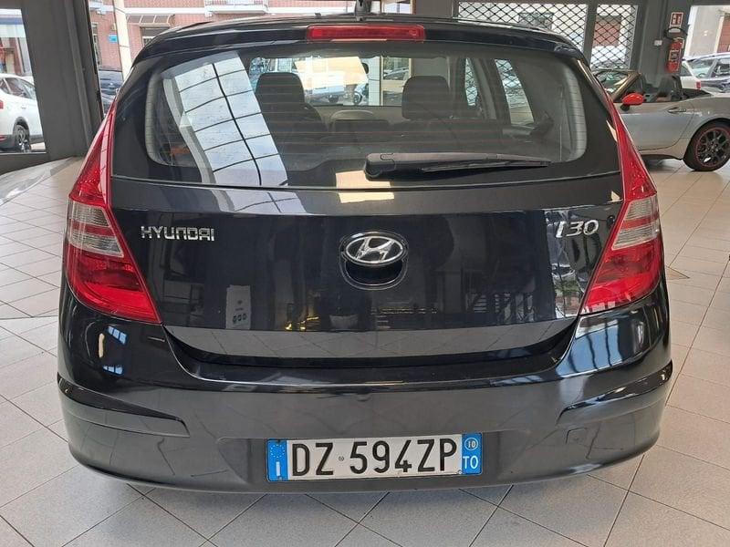 Hyundai i30 i30 1.4 16V 109CV BlueDr. GPL Act. Spec.