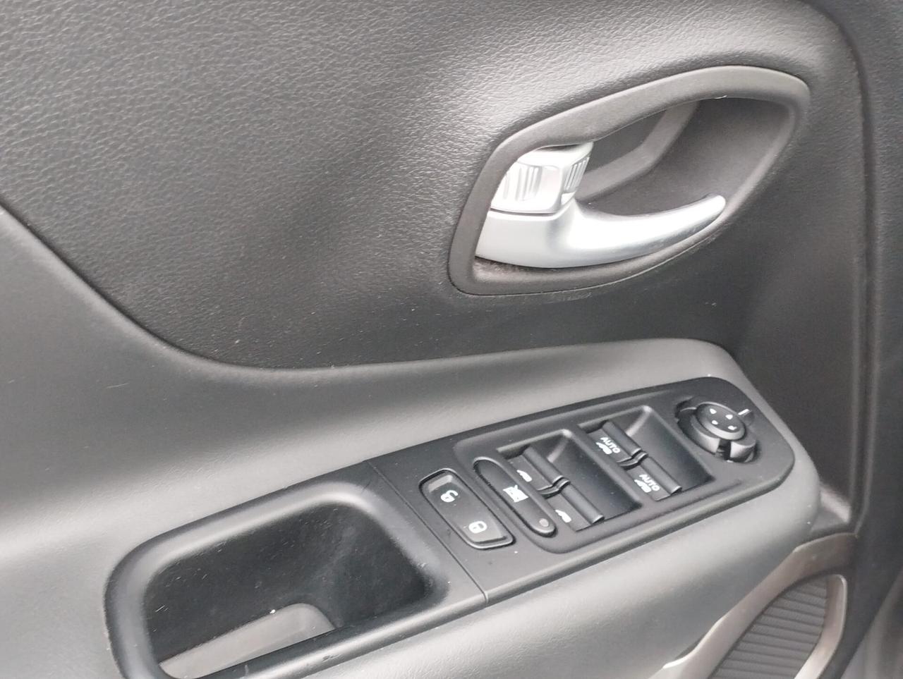 Jeep Renegade 1.0 t3 Limited 2wd ideale x neopatentati
