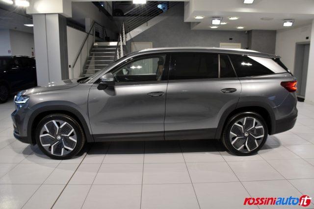 SKODA Kodiaq 2.0 TDI 150 CV DSG EXECUTIVE 7 POSTI + R20 + DESIG