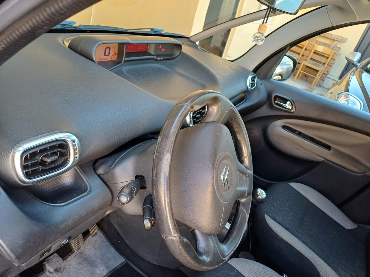 Citroen C3 Picasso 1.4 VTi 95 GPL (ADATTA NEOPATENTATI)