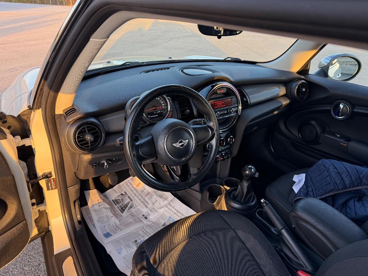 MINI - Mini - 1.5 One D Business