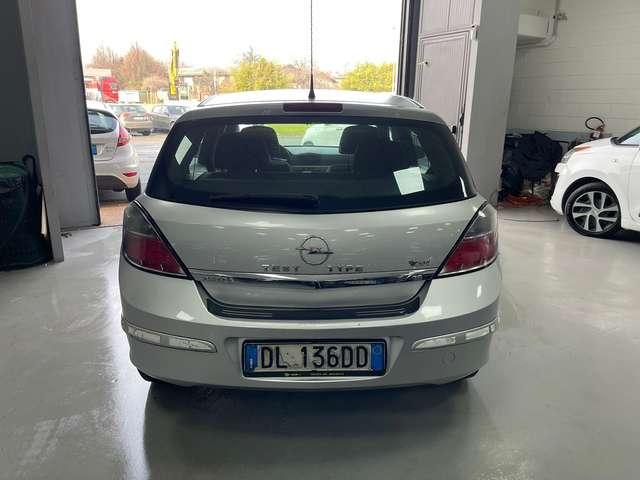 Opel Astra Astra III 2004 5p 1.6 Cosmo 115cv