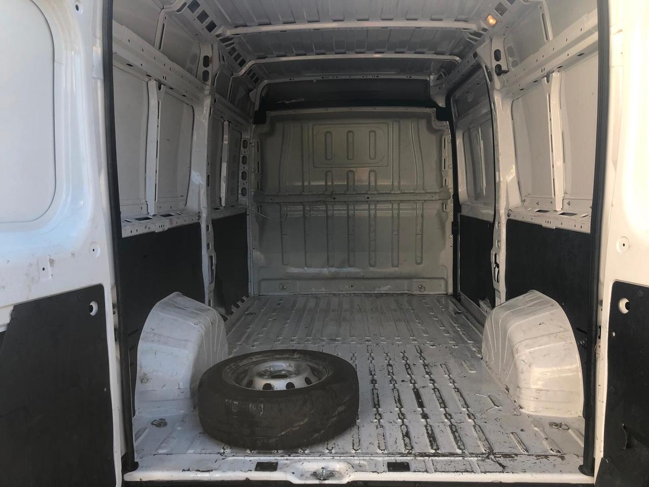 Peugeot Boxer 330 2.2 BlueHDi 140 S&S L2H2 -iva esclusa