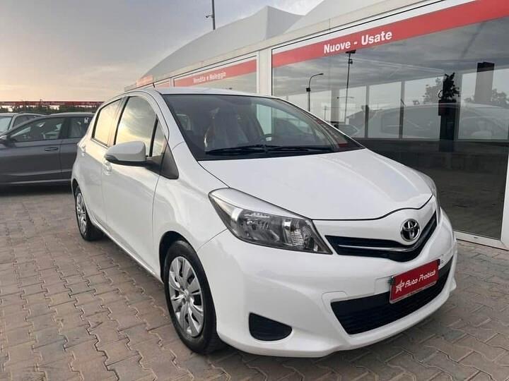 Toyota Yaris 1.4 D-4D 5 porte Lounge