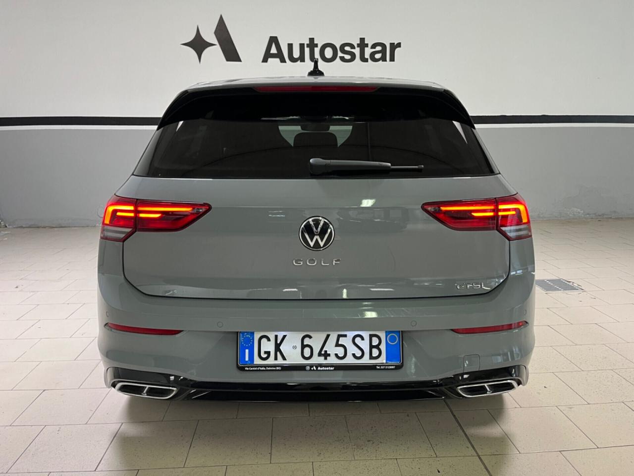 Volkswagen Golf 1.5 eTSI 130 CV DSG R-Line
