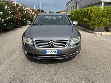 Volkswagen Phaeton 3.0/240 V6 TDI DPF 4mot. tip. 5 posti