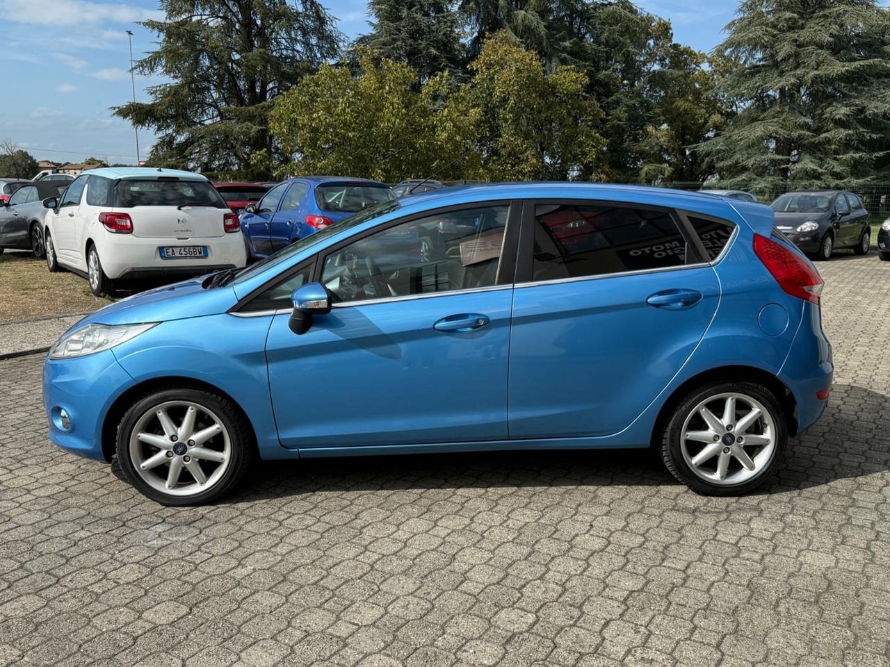 Ford Fiesta 1.4 aut. 5 porte Titanium|NEOPATENTATI
