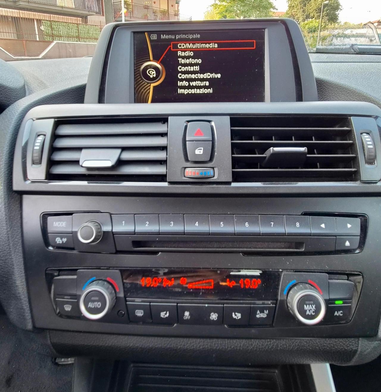 Bmw 114 114d 5p. Sport