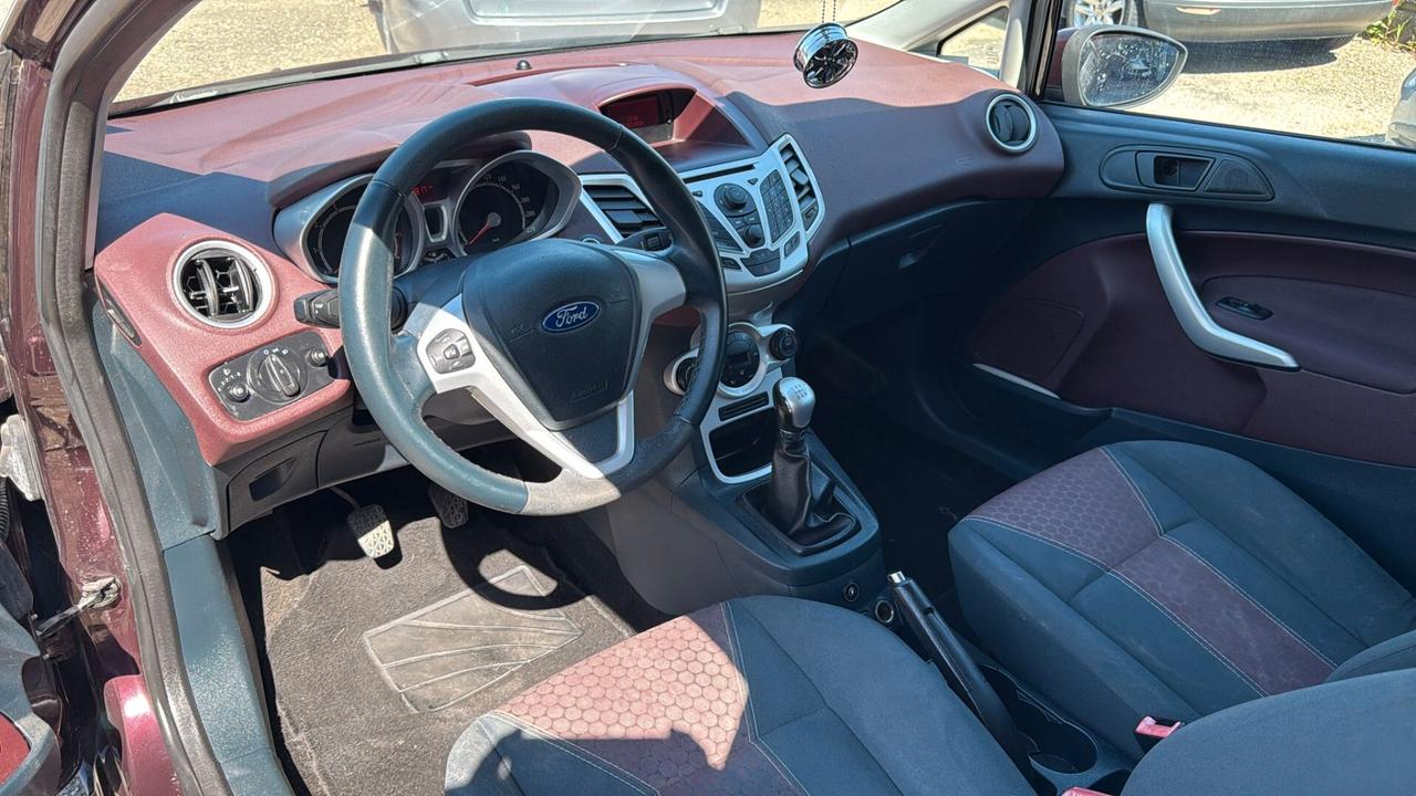 Ford Fiesta Ikon 1.4 3 porte Bz.- GPL